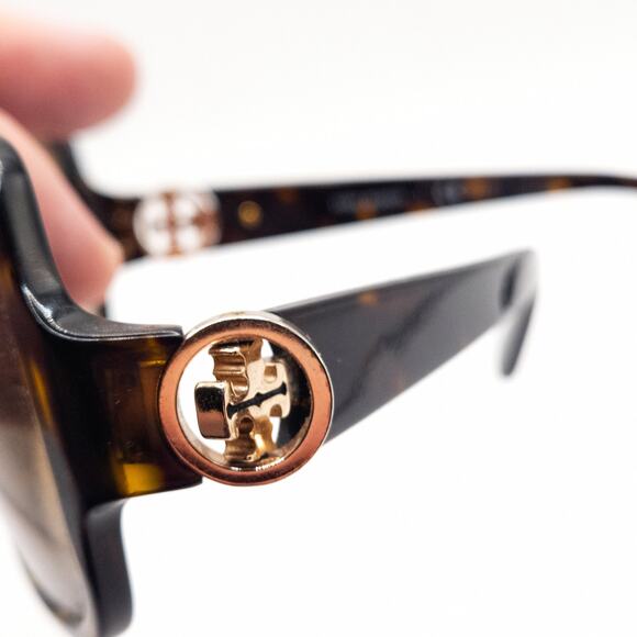 Tory Burch Havana Gold Polarized Sunglasses Office Siren Mobwife - Picture 4 of 5
